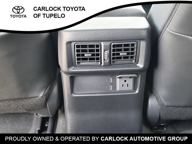 Used 2025 Toyota 4Runner TRD Off-Road Premium AWD/4WD image 24