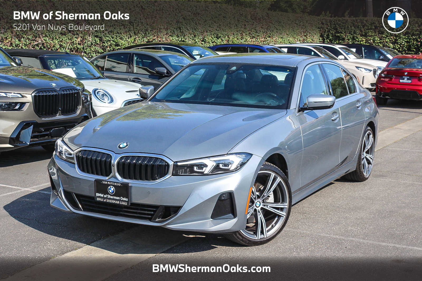Used 2024 BMW 330i xDrive Sedan w/ Premium Package image 1