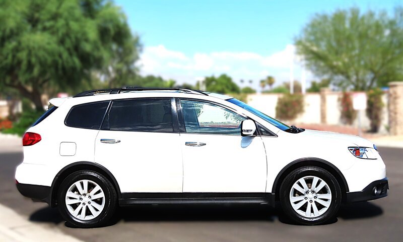 Used 2013 Subaru Tribeca Limited w/ PWR Moonroof Pkg AWD/4WD image 8