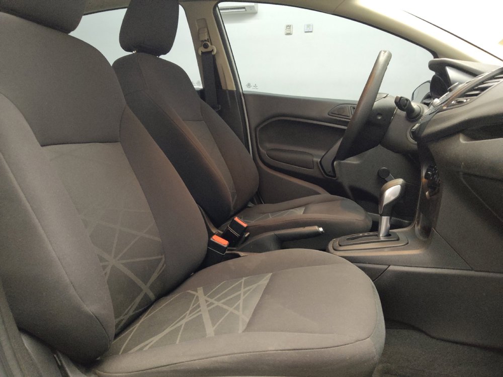 Used 2015 Ford Fiesta S FWD image 21