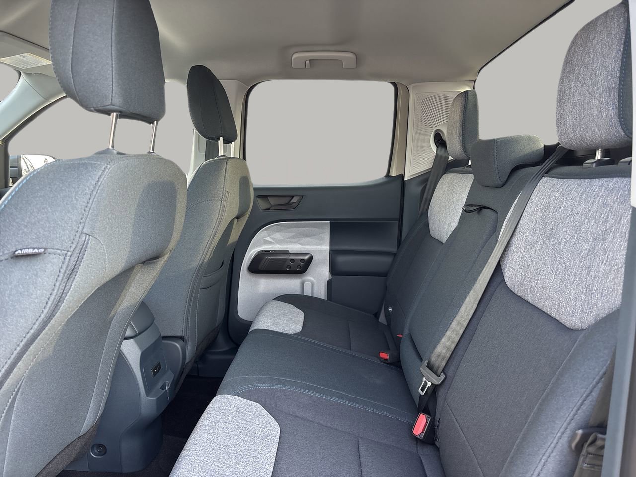 New 2025 Ford Maverick XLT image 16