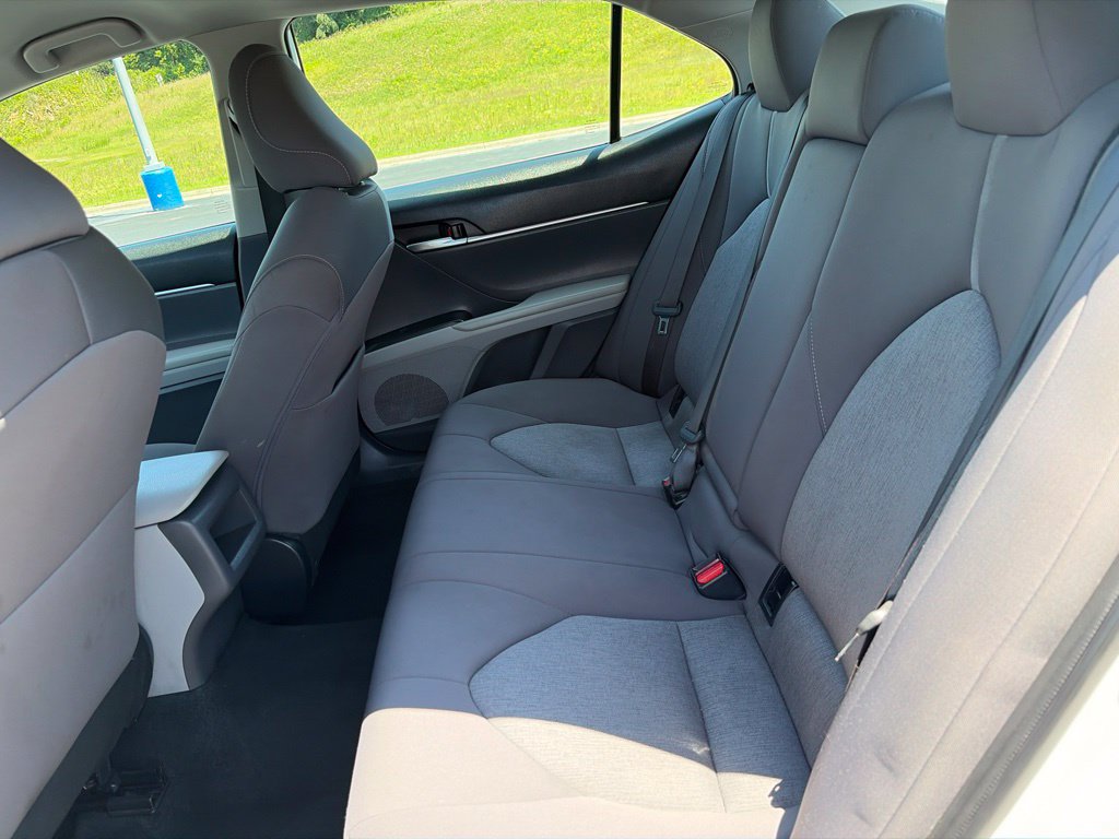 Used 2024 Toyota Camry LE FWD image 30