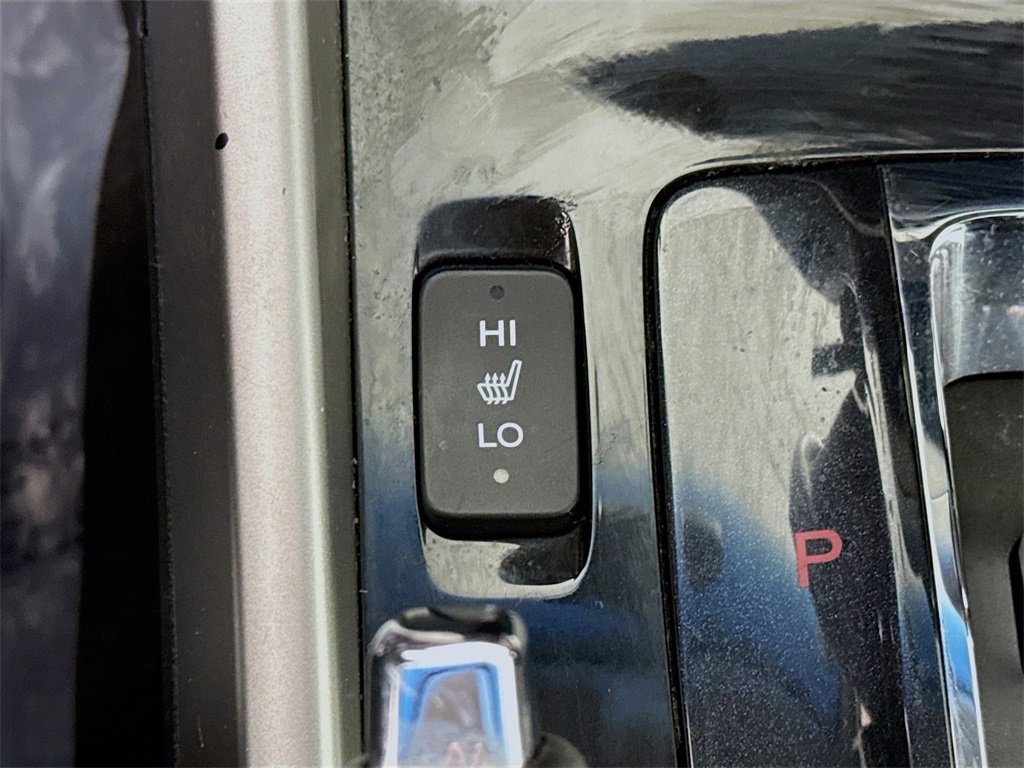 Used 2017 Honda Accord EX-L image 11