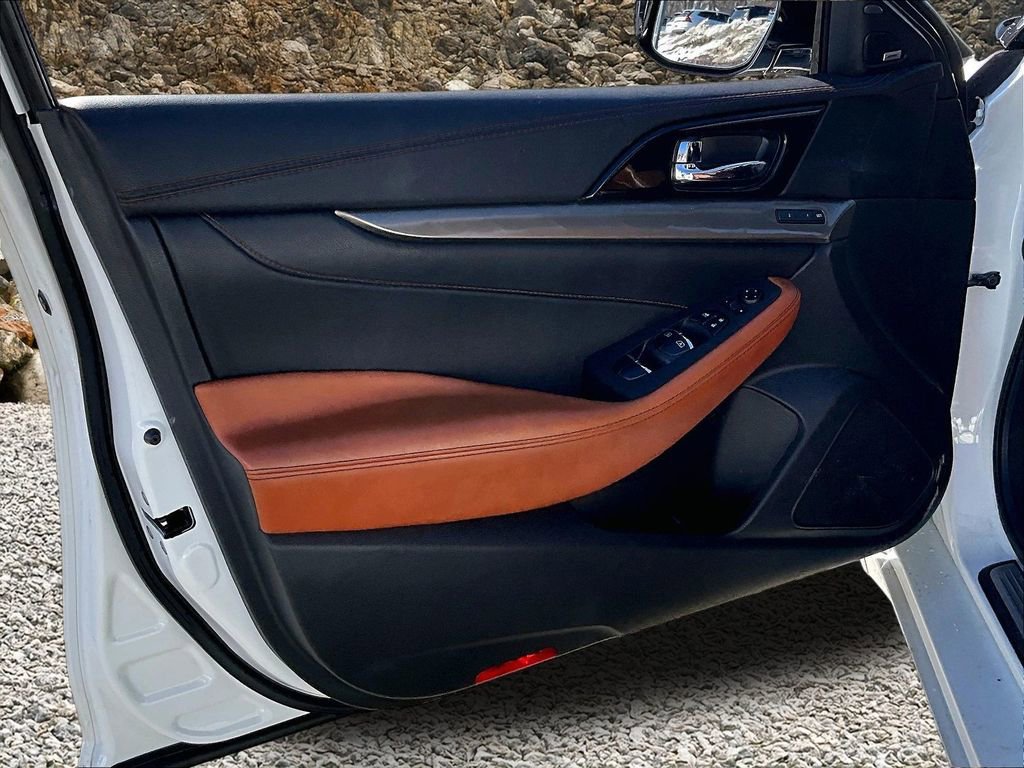 Used 2020 Nissan Maxima Platinum w/ Reserve Package FWD image 20