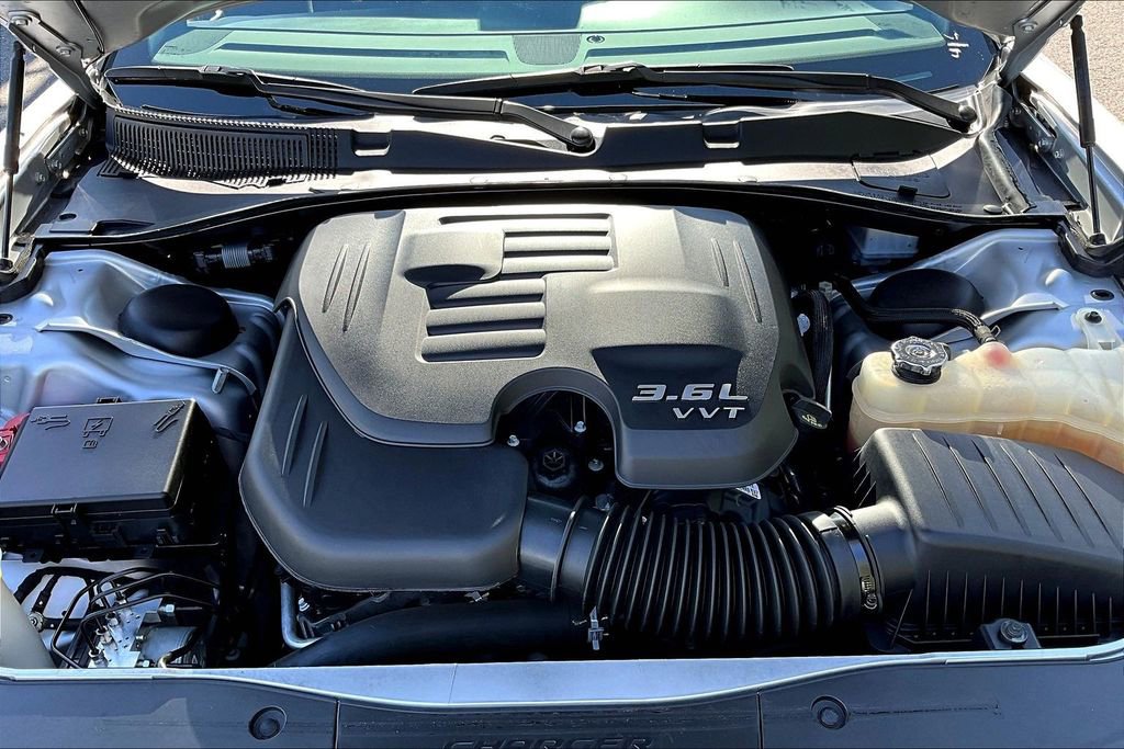 Used 2023 Dodge Charger SXT w/ Plus Group image 21