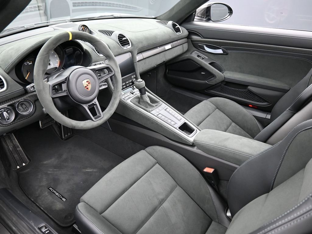 Certified 2025 Porsche 718 Boxster Spyder RS RWD image 4