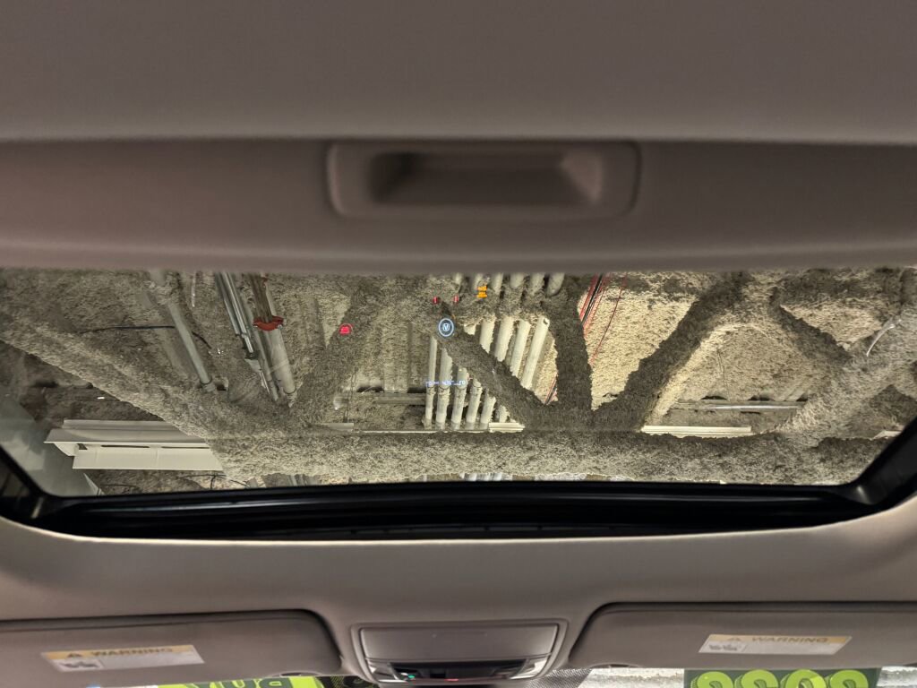 Certified 2022 Acura TLX w/ Technology Package image 17