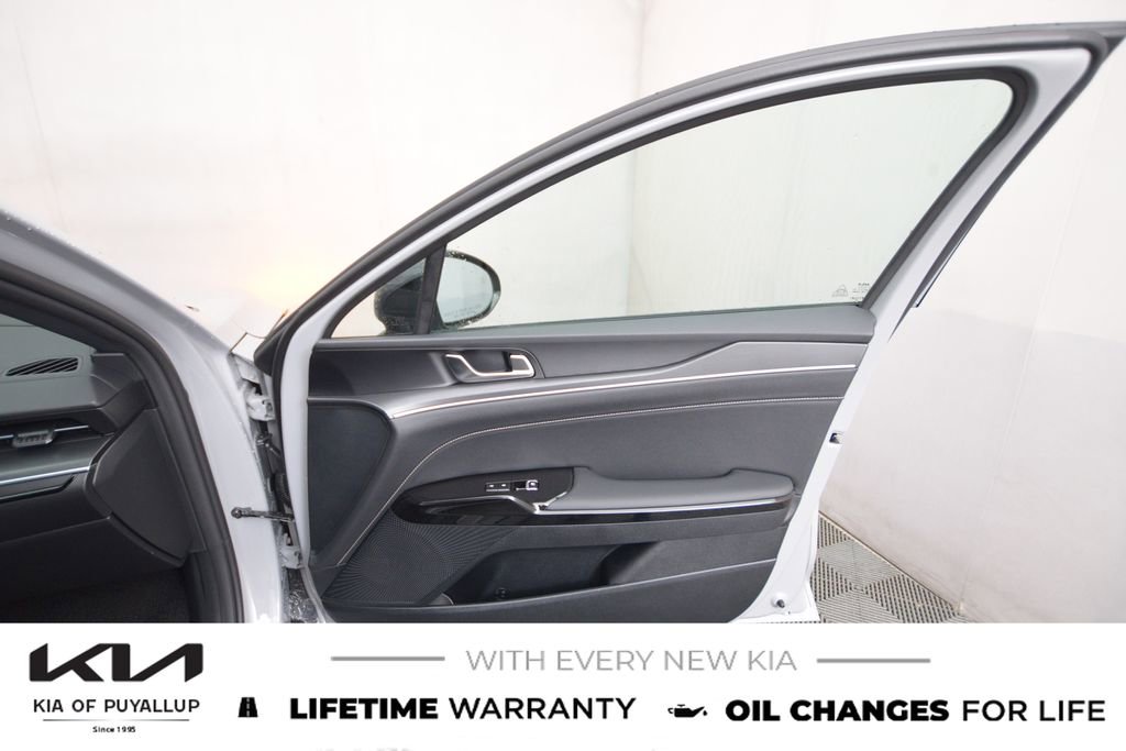 New 2026 Kia K5 GT-Line image 15