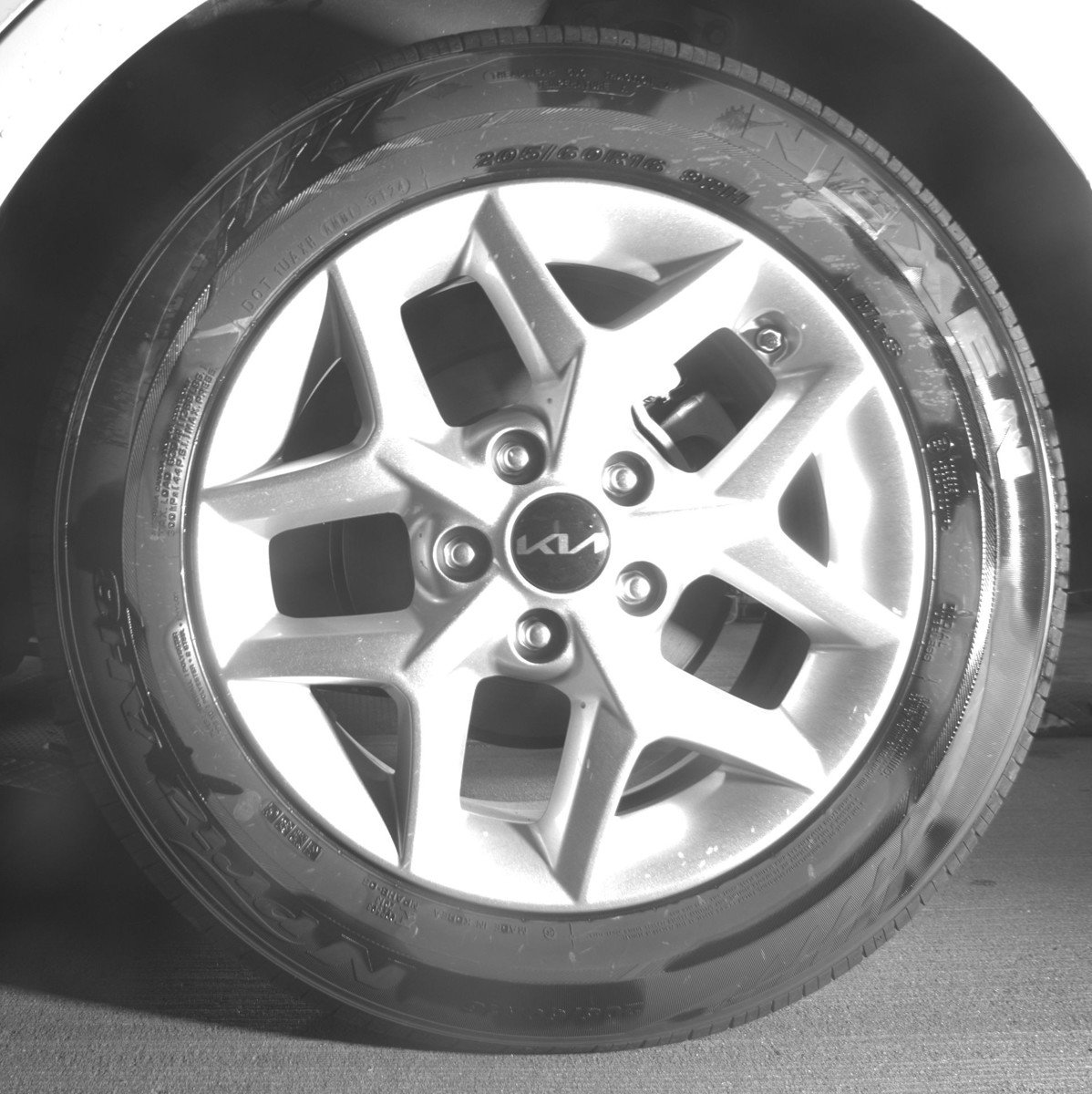 Used 2025 Kia Soul LX w/ LX Technology Package image 14