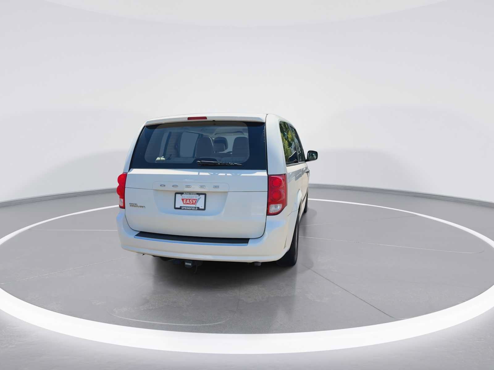 Used 2013 Dodge Grand Caravan American Value Package w/ UConnect Hands-Free Group FWD image 7