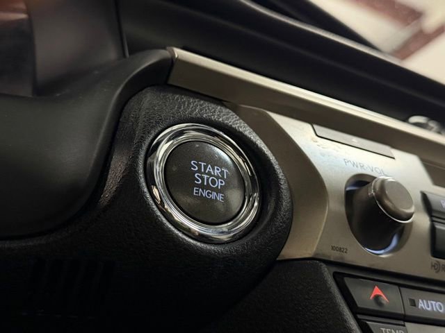Used 2018 Lexus ES 350 w/ Navigation System Package image 24