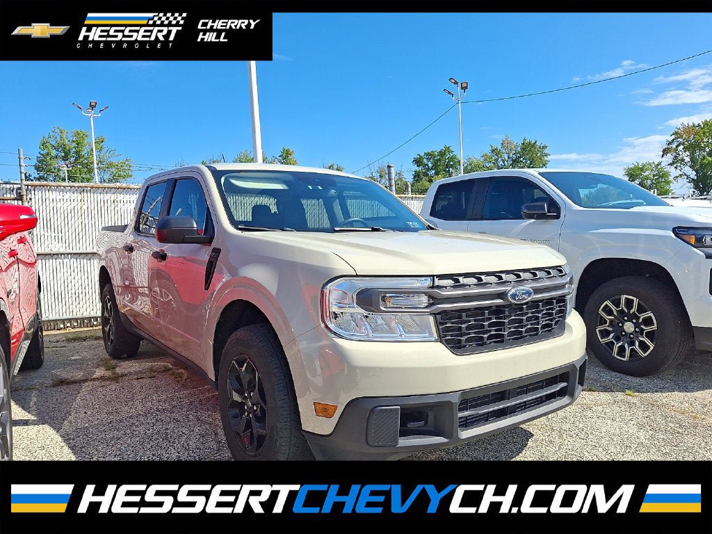 Used 2024 Ford Maverick XLT w/ Equipment Group 300A Standard