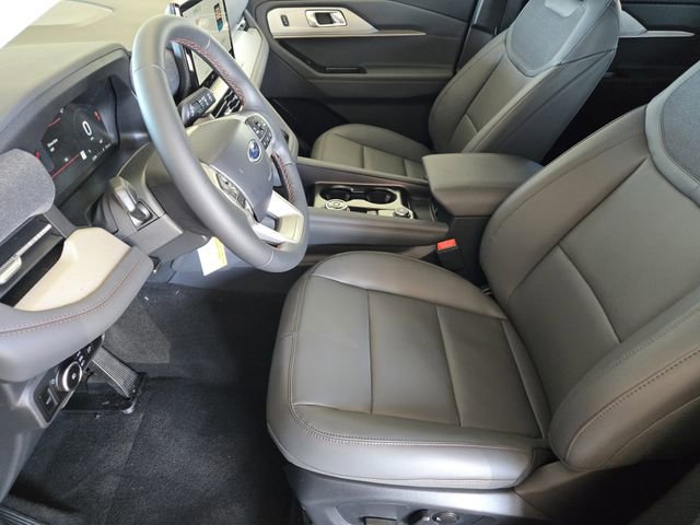 New 2026 Ford Explorer Active w/ Active Comfort Package image 10