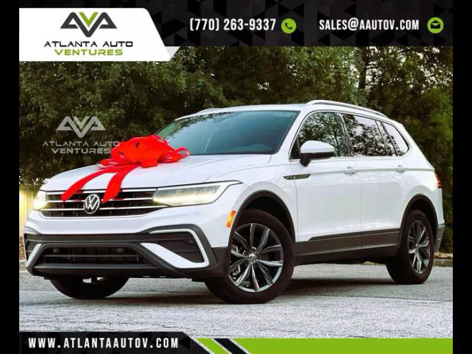 Used 2023 Volkswagen Tiguan SE