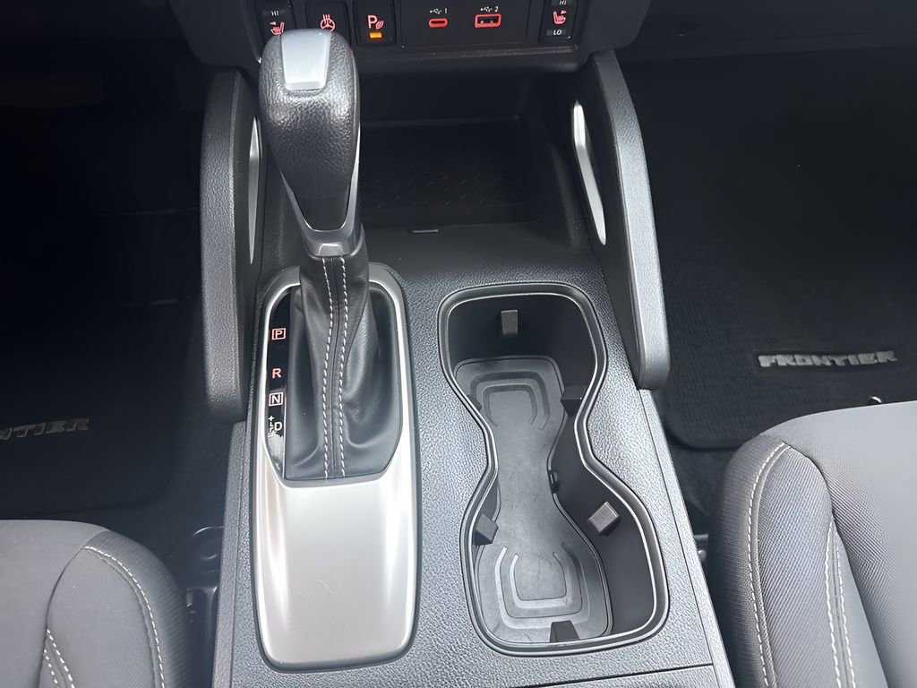 Used 2023 Nissan Frontier SV w/ SV Convenience Package image 23