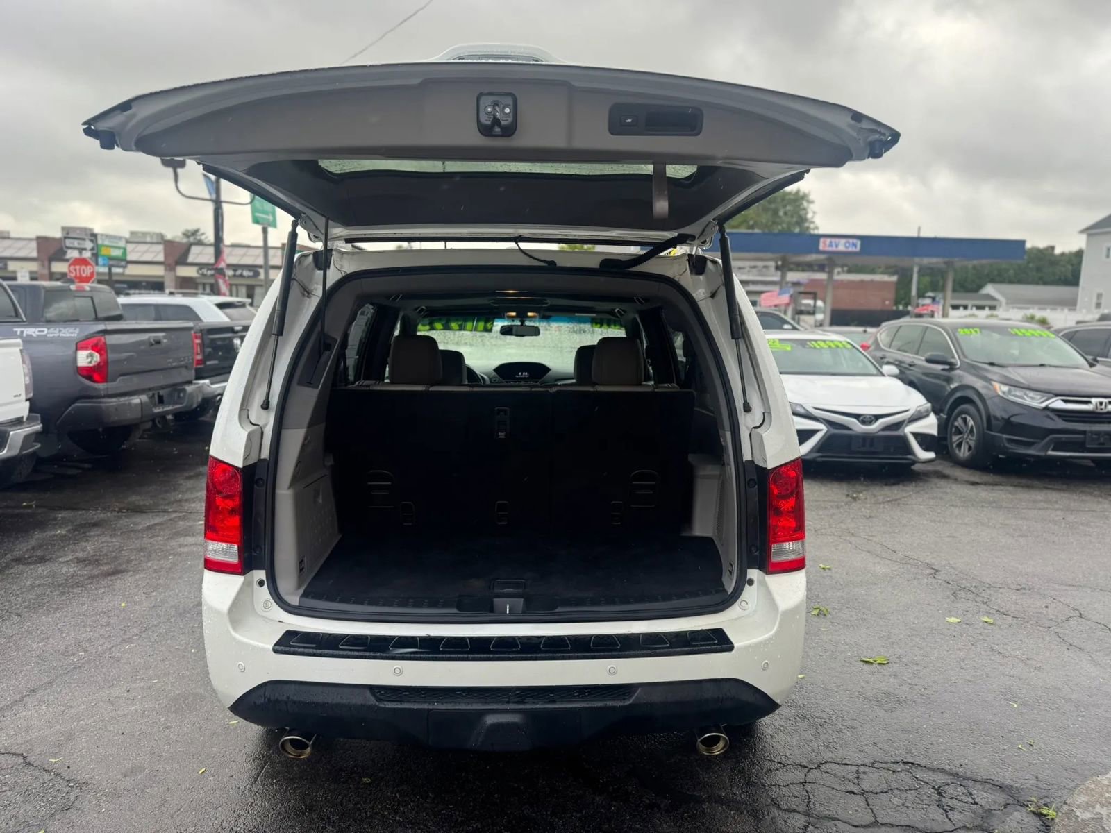 Used 2015 Honda Pilot Touring image 12