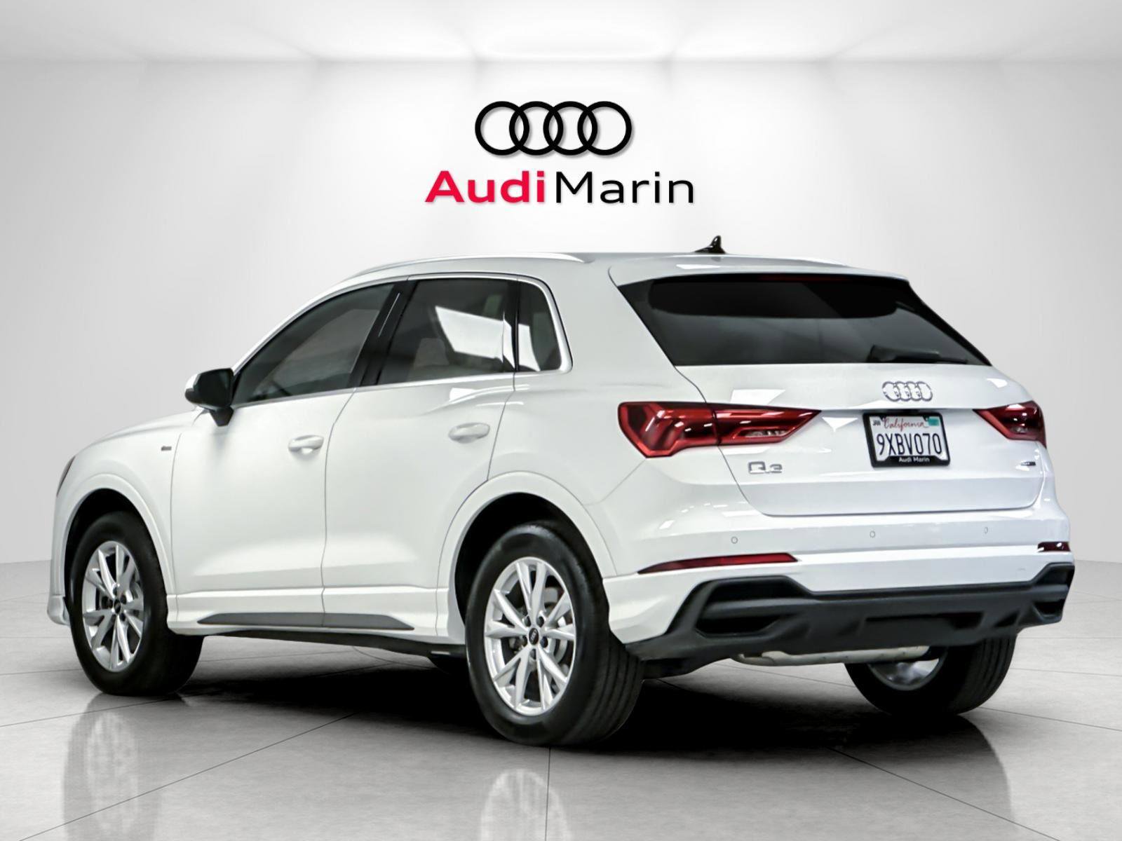 Certified 2025 Audi Q3 2.0T Premium w/ Convenience Package image 3