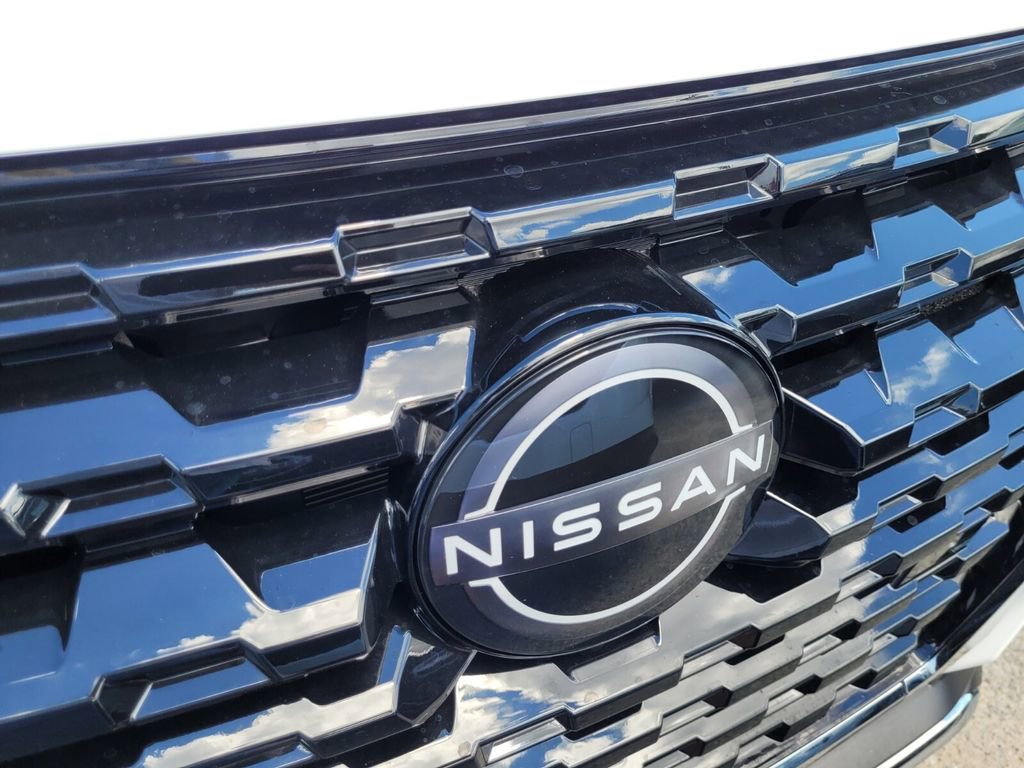 New 2025 Nissan Kicks Play S w/ Interior Electronics Package image 13