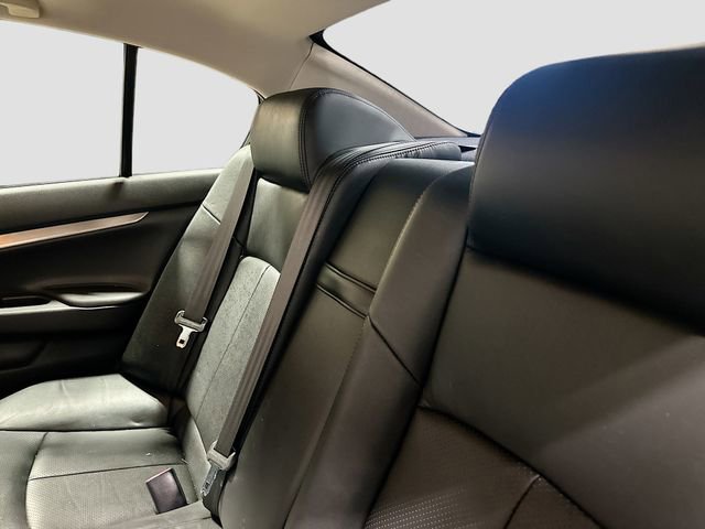 Used 2015 INFINITI Q40 AWD w/ Navigation Package image 27