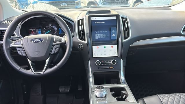 Used 2023 Ford Edge Titanium AWD/4WD image 7