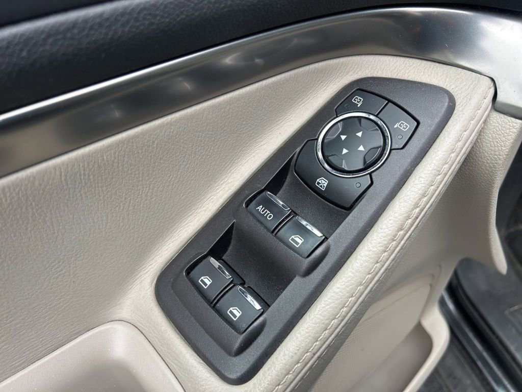 Used 2014 Ford Explorer FWD image 13