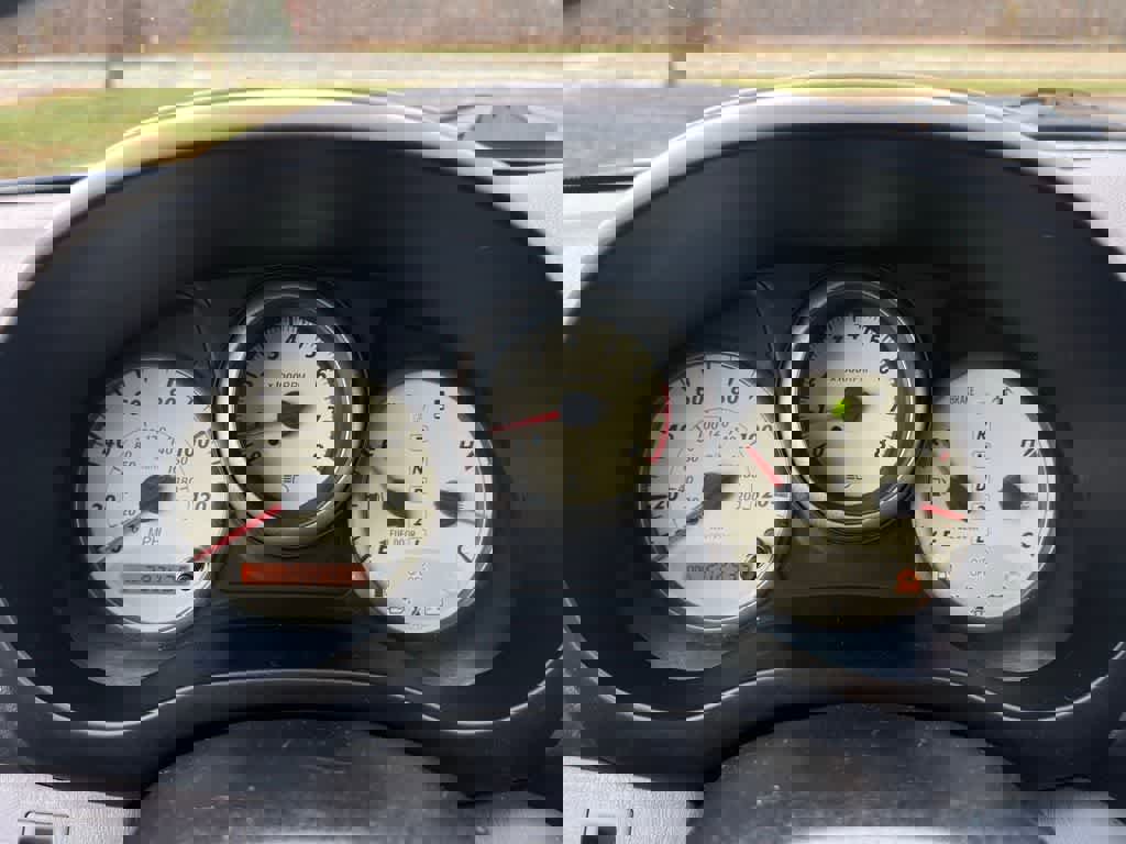 Used 2003 Toyota RAV4 4WD image 40