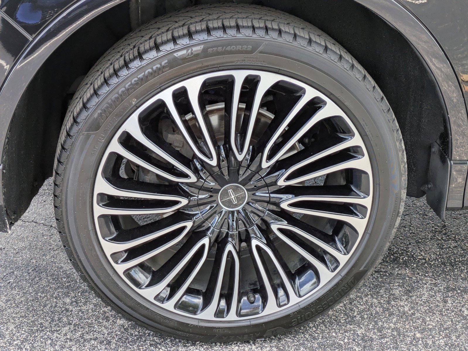 Used 2021 Lincoln Aviator Black Label w/ Dynamic Handling Package AWD/4WD image 9