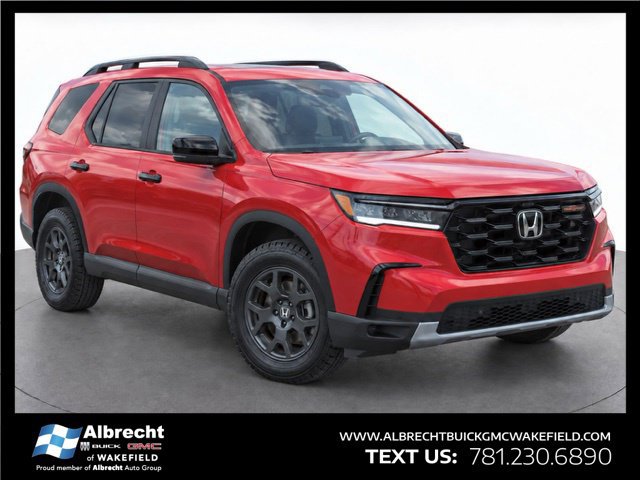 Used 2025 Honda Pilot TrailSport