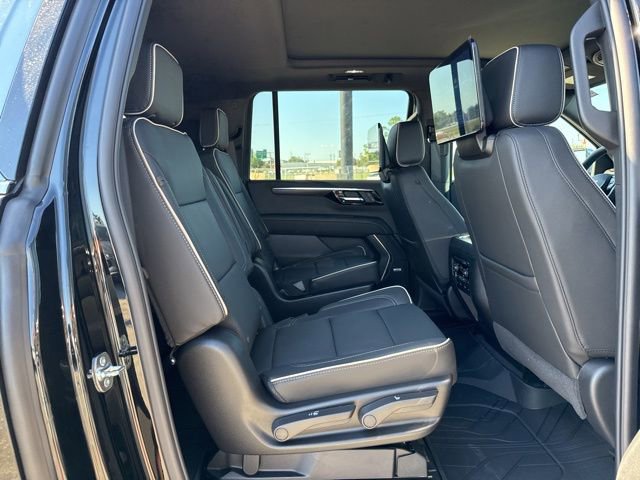 New 2026 Chevrolet Suburban Premier image 16