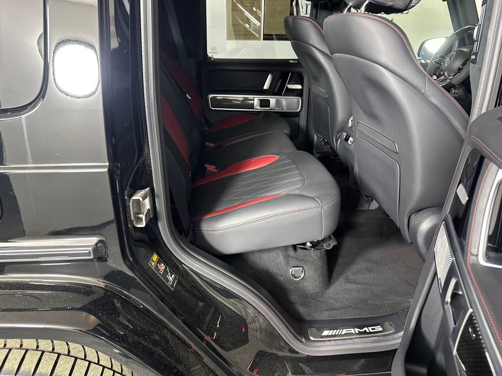 Used 2025 Mercedes-Benz G 63 AMG 4MATIC image 17