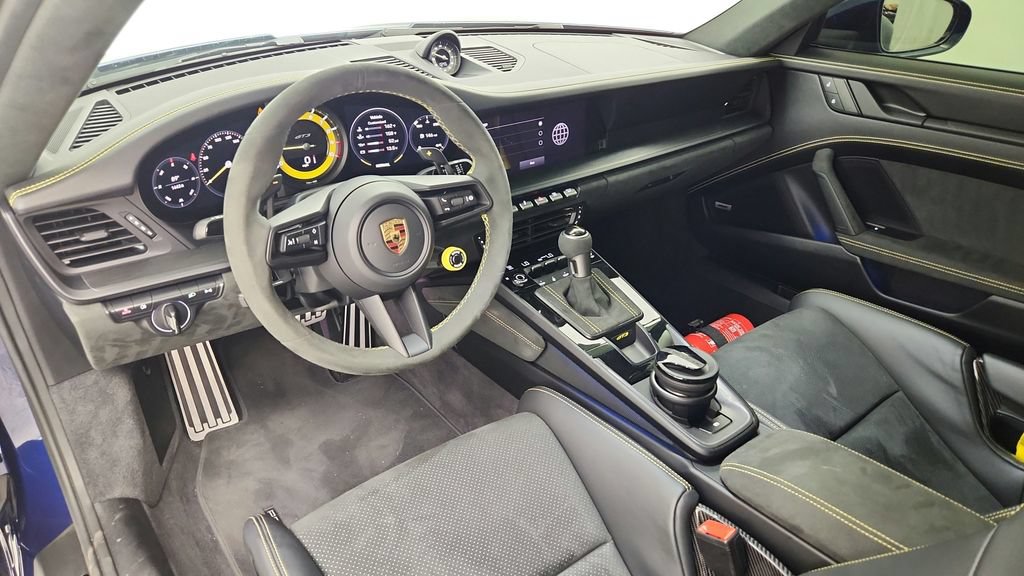 Used 2024 Porsche 911 GT3 RWD image 37