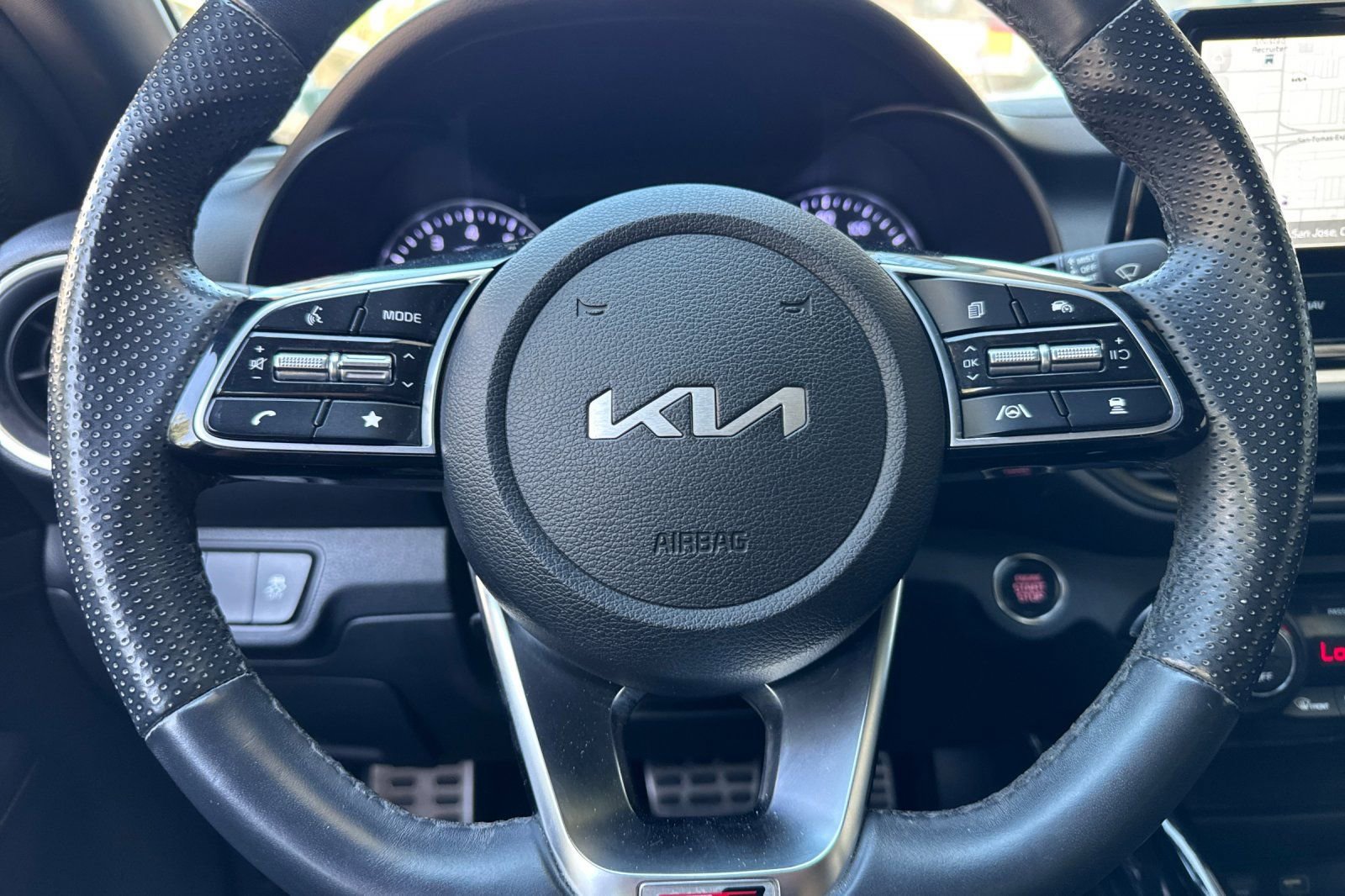 Used 2023 Kia Forte GT-Line w/ GT-Line Premium Package FWD image 33