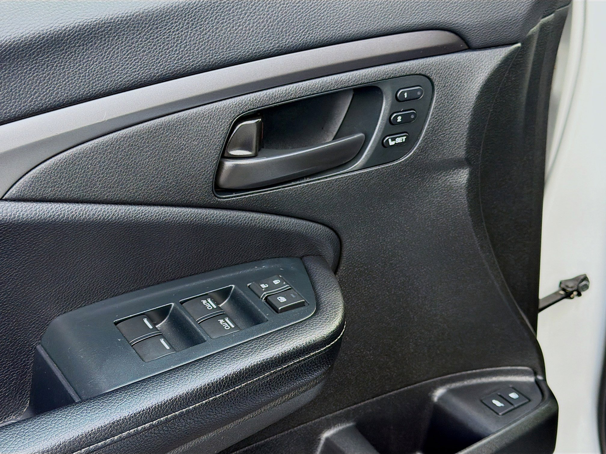 Certified 2023 Honda Passport EX-L image 16