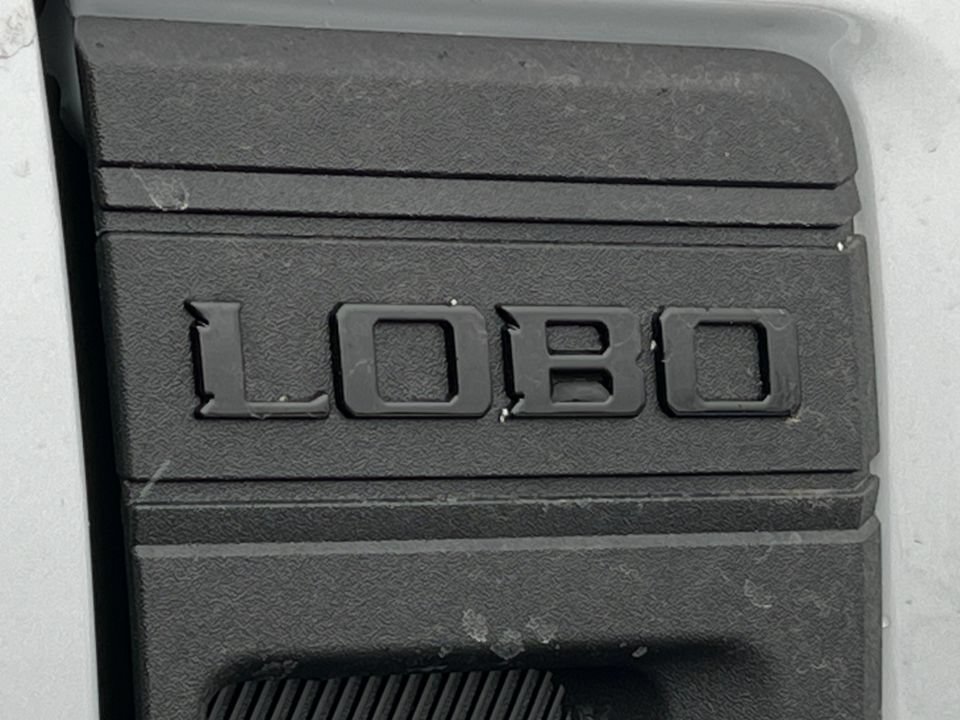 Used 2026 Ford Maverick Lobo AWD/4WD image 2