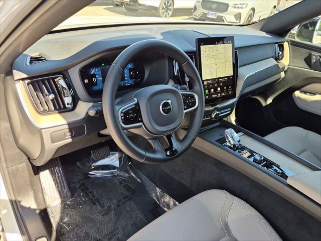 Certified 2026 Volvo XC60 B5 Plus AWD/4WD image 12