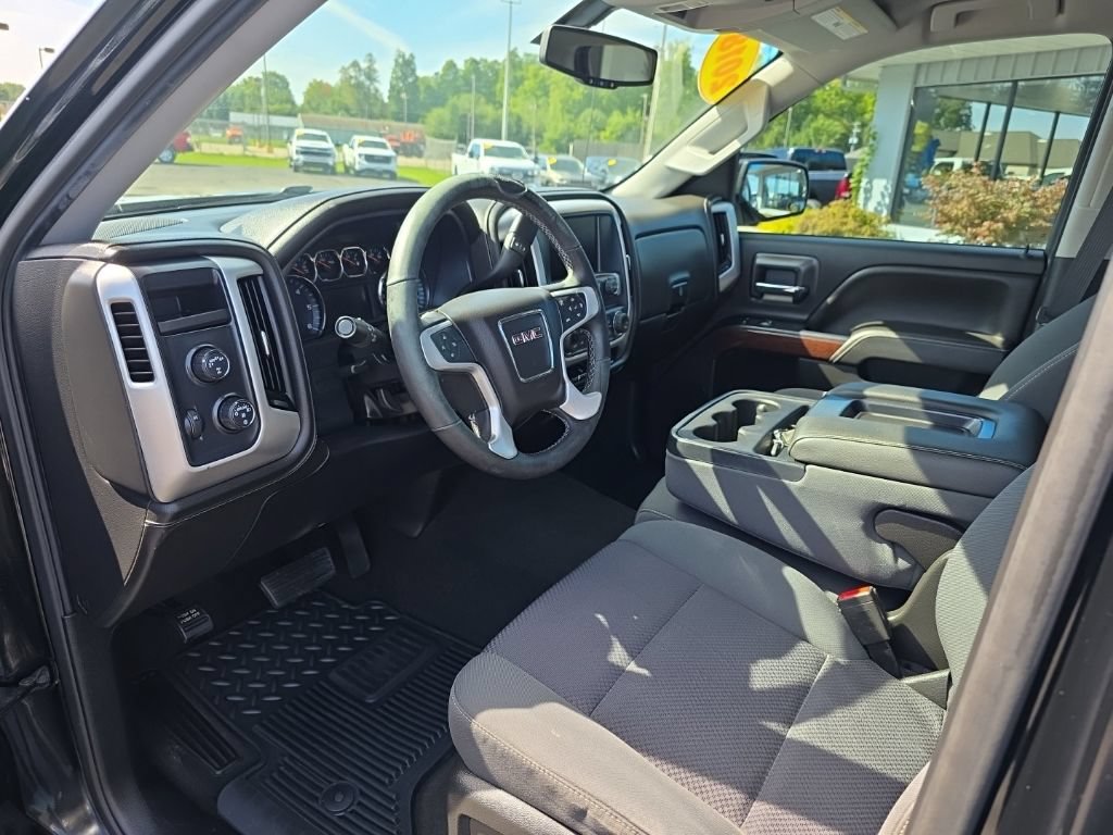 Used 2018 GMC Sierra 1500 SLE w/ SLE Value Package AWD/4WD image 22