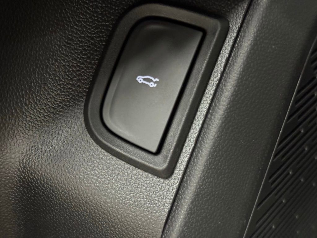 New 2026 Chevrolet Equinox ACTIV image 14