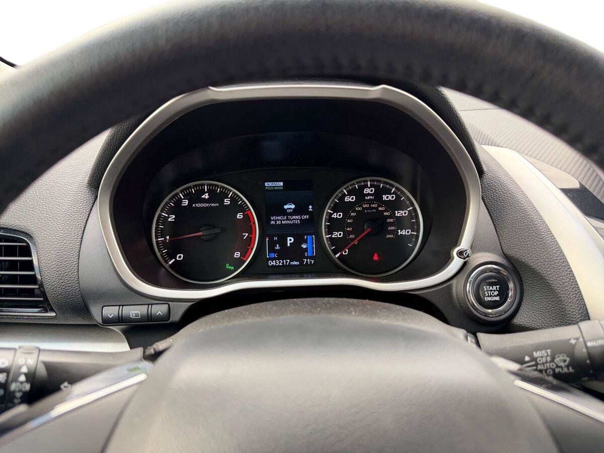 Used 2025 Mitsubishi Eclipse Cross SEL AWD/4WD image 19