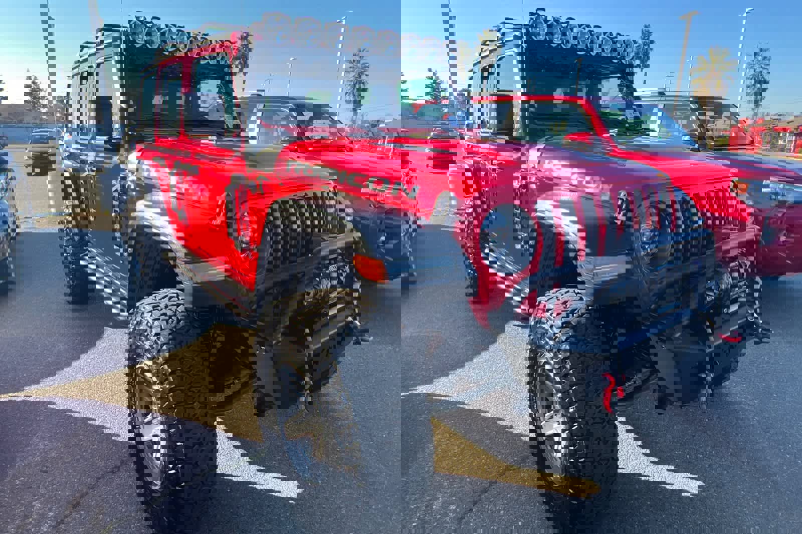 Used 2018 Jeep Wrangler Unlimited Rubicon w/ Steel Bumper Group image 3