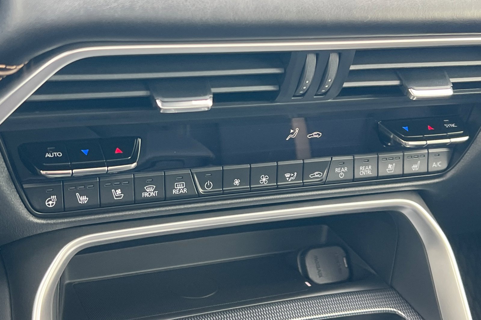 New 2026 MAZDA CX-70 3.3 Turbo w/ Premium Plus Pkg image 17