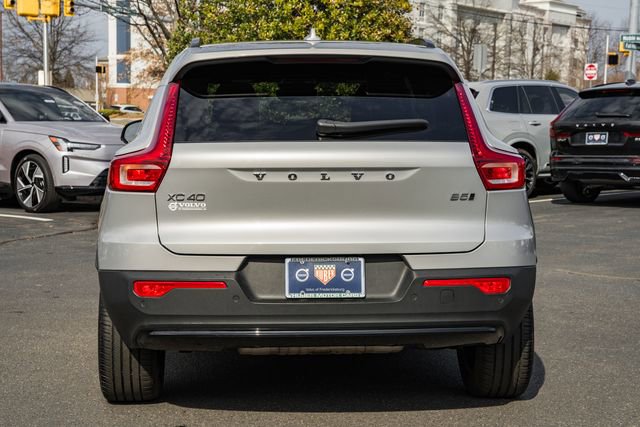 Used 2023 Volvo XC40 B5 Plus w/ Climate Package image 6