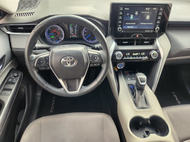 Certified 2022 Toyota Venza LE AWD/4WD image 27