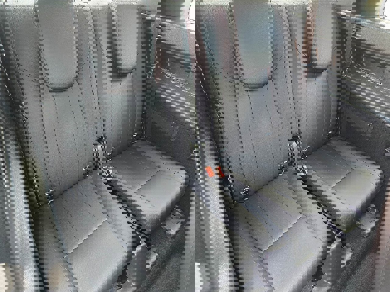 New 2026 Mercedes-Benz GLB 250 4MATIC image 36