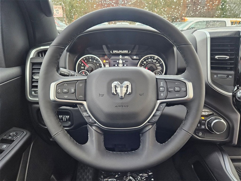 New 2026 RAM 1500 4x4 Crew Cab image 23
