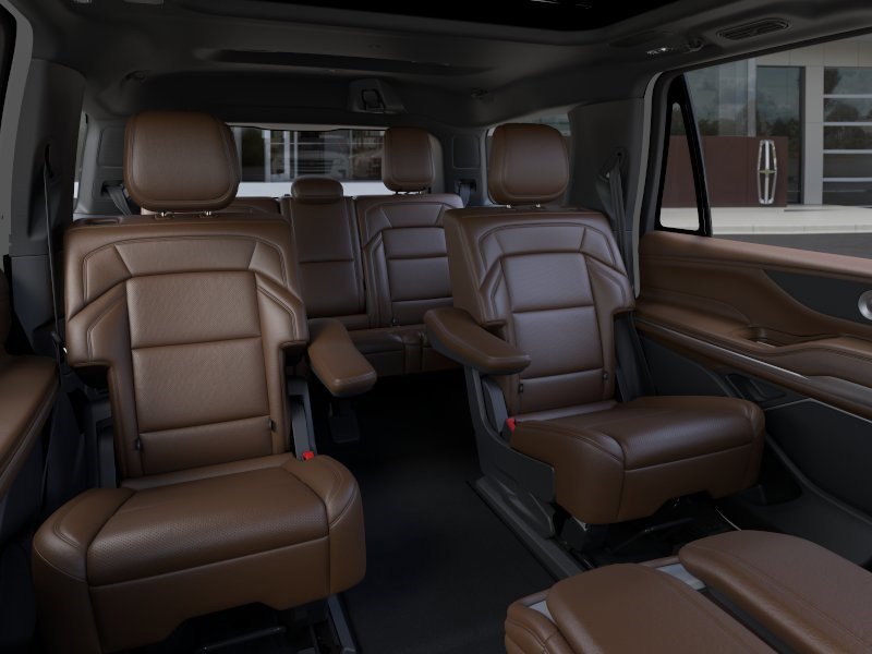 New 2026 Lincoln Navigator Reserve AWD/4WD image 11