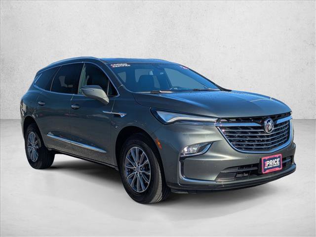 Used 2023 Buick Enclave Essence image 8
