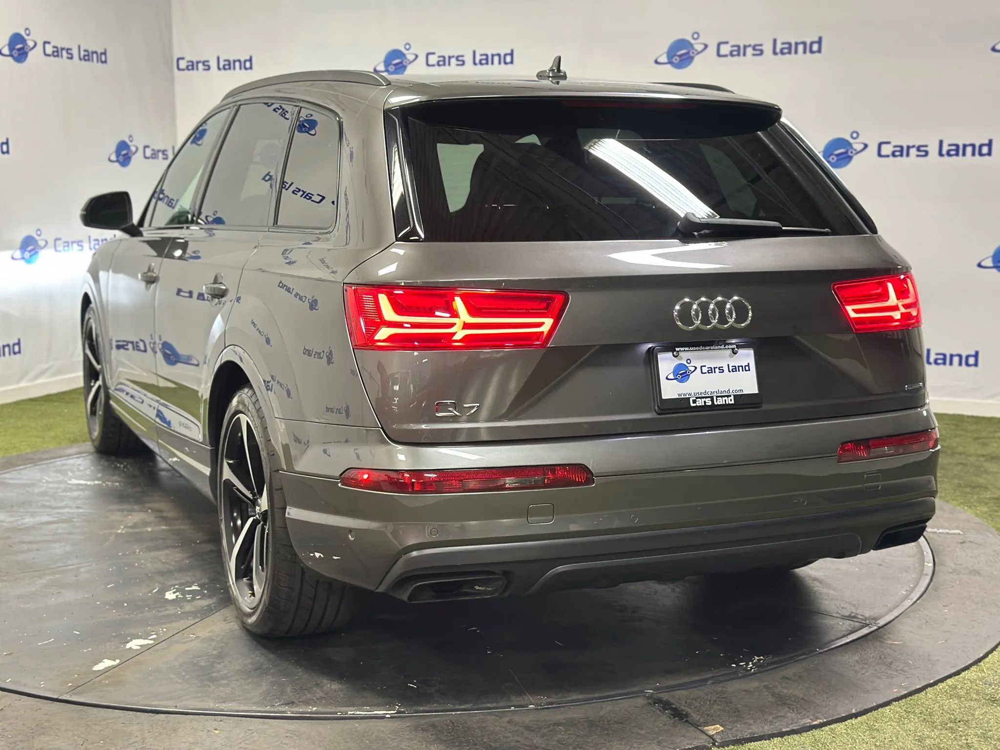 Used 2019 Audi Q7 3.0T Premium Plus w/ Premium Plus Package image 8