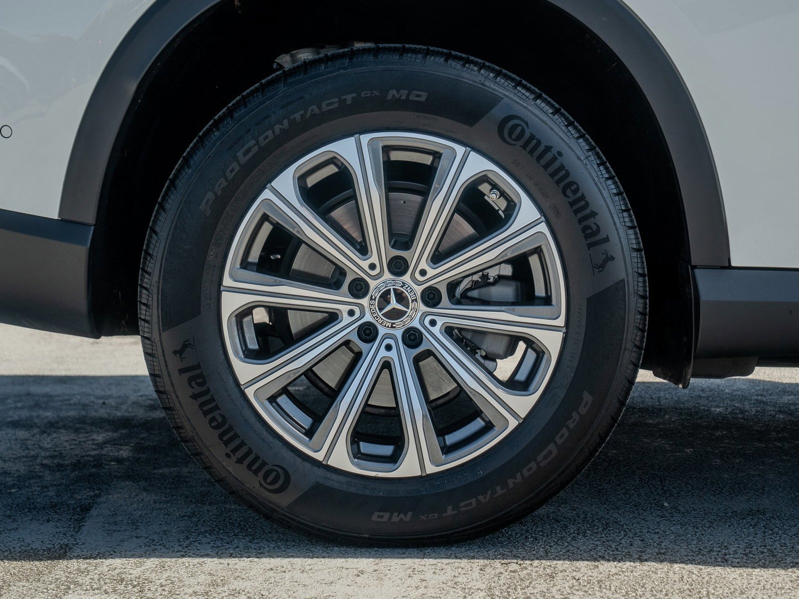 Used 2023 Mercedes-Benz GLC 300 4MATIC image 11