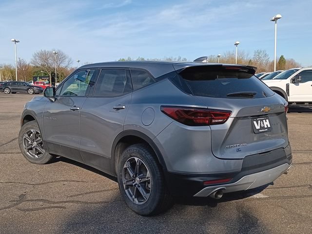 Used 2025 Chevrolet Blazer LT AWD/4WD image 21