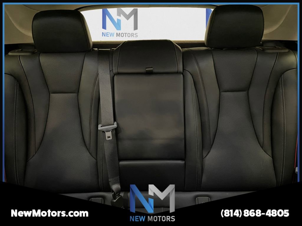 Used 2023 Buick Envision Essence w/ Sport Touring Package image 13